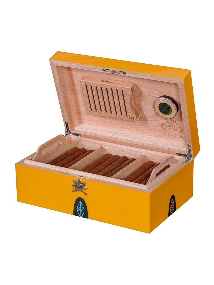 Totem Humidor - Feathered
Serpent (360X230X140Mm) -Yellow