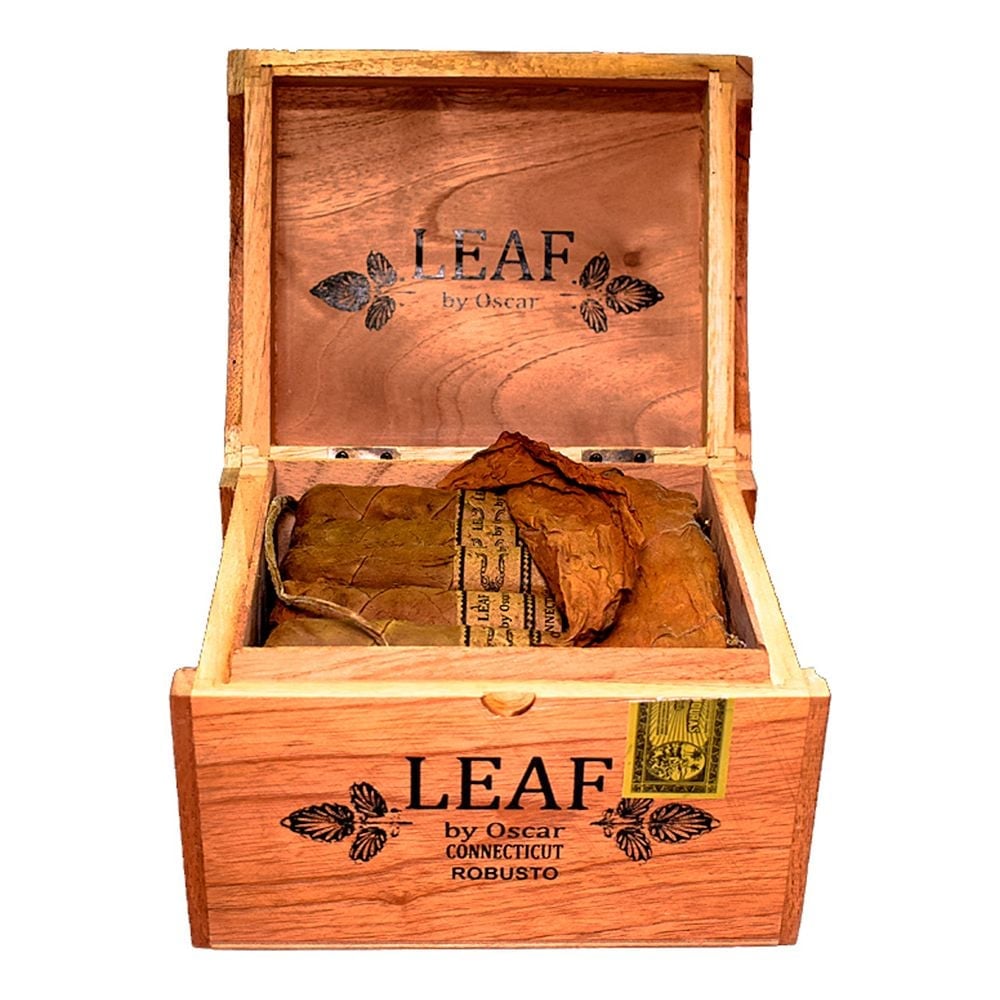 Oscar Valladeres Leaf Connecticut Robusto product image