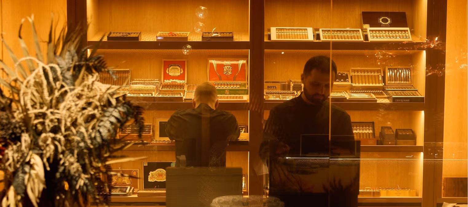 The Life of a Cigar: Storage and Myths